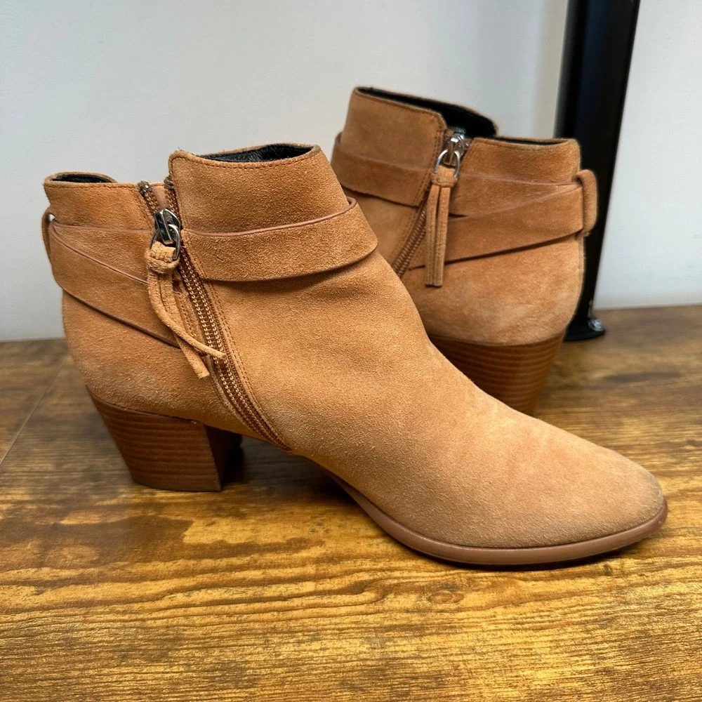 Rebecca‎ Minkoff Womens Tan Suede Fringe Ankle Boots Stacked Heel Size 8.5M